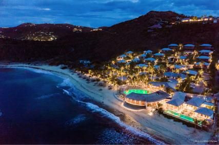 Experience the Magic of a Tropical Christmas at Manapany